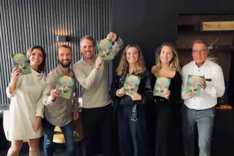 Nexxtep samen met Wout en Maud